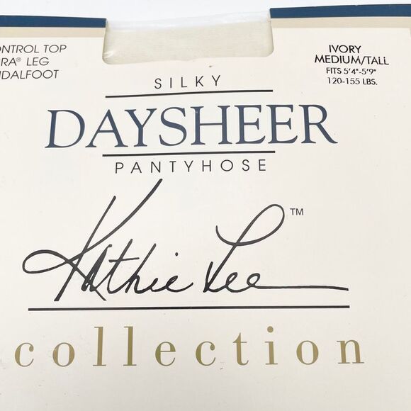 NWT Vintage Kathie Lee Daysheer Control Top Sandalfoot Hose Ivory Sz Medium Tall - Picture 5 of 9